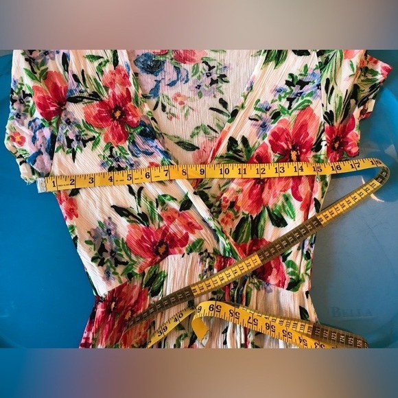 WOMEN’S White Floral V Neck Faux Wrap Midi Dress Size L - Picture 11 of 11